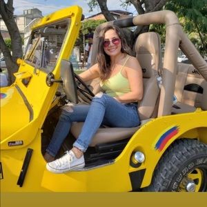 Meet your Posher, Amparo